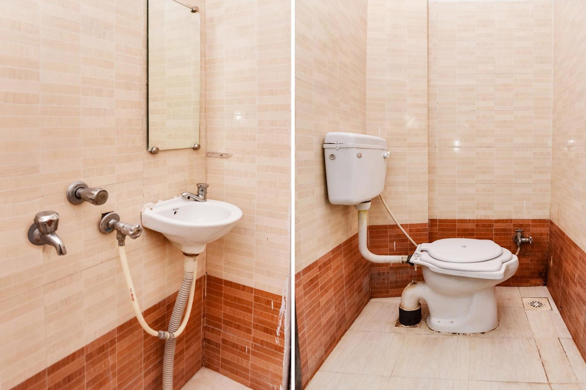 Oyo Hotel Avani Palace Bhopál Kültér fotó